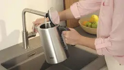Braun Identity Collection WK5200BK Electric Kettle Stainless Steel Capacity 1.7 L 2200 W 360° Rotating Base Water Level Indicator Cord Winding Automatic – Image 10